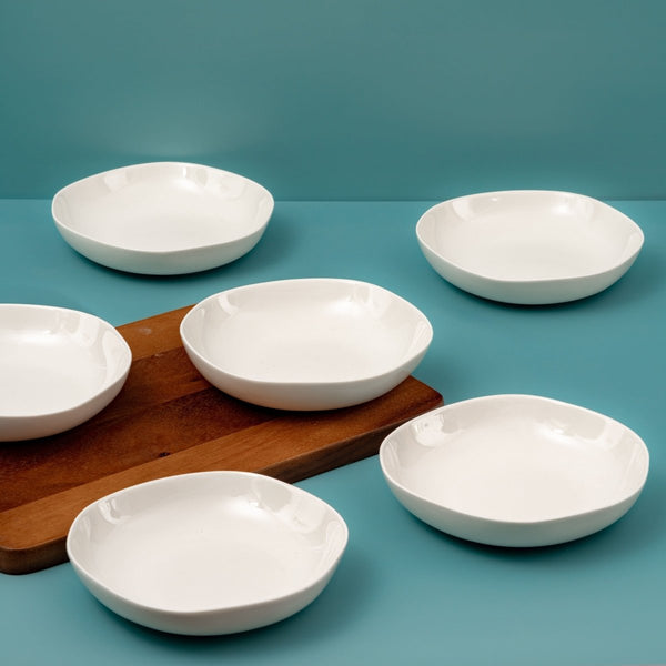 Ariane Earth 9" Earth - Warm White Porcelain Deep Plate - 6/Case (AERARN000012023) - iFoodservice Online