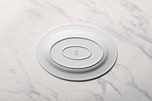 Ariane Prime 12 3/5'' x 8 2/3'' Orba White Porcelain Oval Platter - 6/Case (APRARN121015032) - iFoodservice Online
