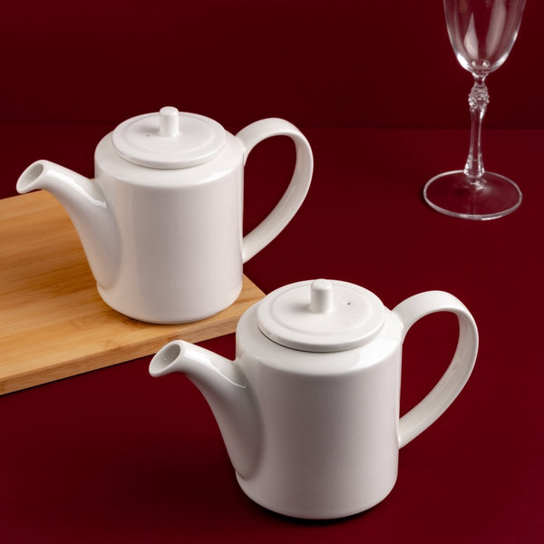 Ariane Prime 23 2/3 Oz Prime - Warm White Porcelain Coffee Pot With Lid - 2/Case (APRARN000061070) - iFoodservice Online