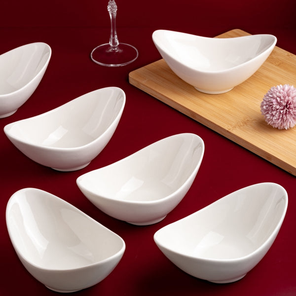 Ariane Prime 7 7/8" x 4 1/3" Prime - Warm White Porcelain Wing Bowl - 6/Case (APRARN000022020) - iFoodservice Online