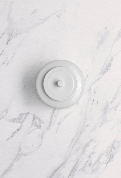 Ariane Prime 9 1/8 Oz Prime - Warm White Porcelain Sugar Pot With Lid - 4/Case (APRARN000066027) - iFoodservice Online