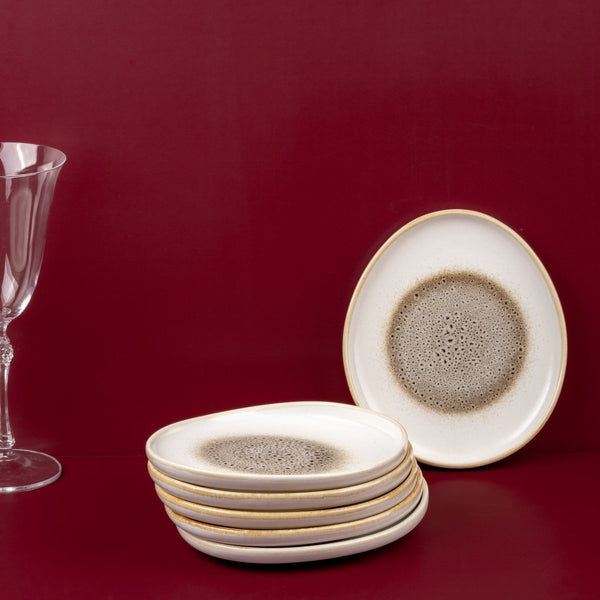 Ariane Retail 9 5/6'' x 8 7/9'' Jaguar Porcelain Elevated Oval Plate - 6/Case (ARTARND52101007) - iFoodservice Online