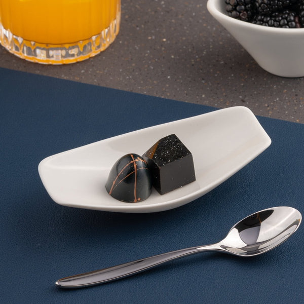 Ariane White 5" x 2 1/3” Miniature Porcelain Rectangle Dish - 18/Case (AMNARN000101013) - iFoodservice Online