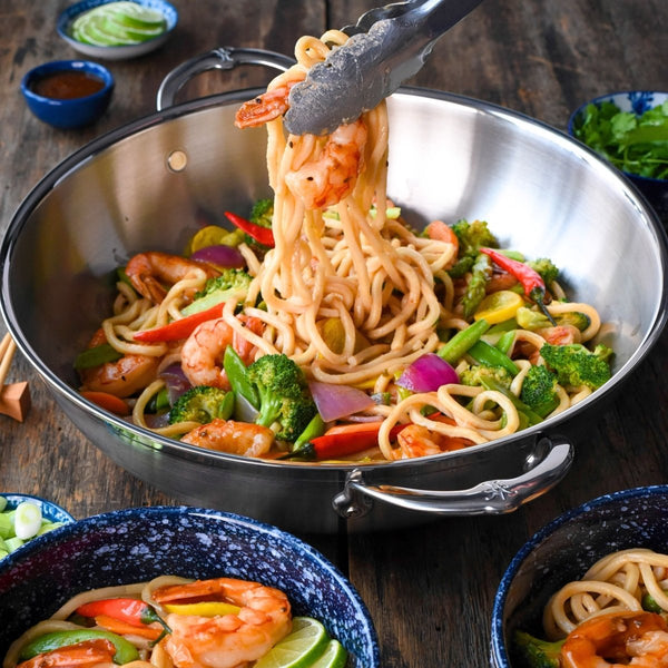 Hestan ProBond® Forged 14" Professional Clad Stainless Steel Wok with Dome Lid (31583) - iFoodservice Online