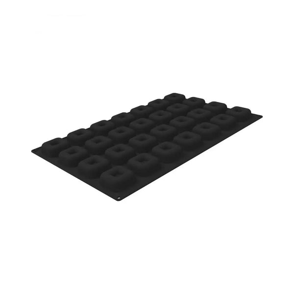 Louis Tellier Silikomart 60x40 - Square Savarin - N.28 68x68x26mm (SQ090) - iFoodservice Online