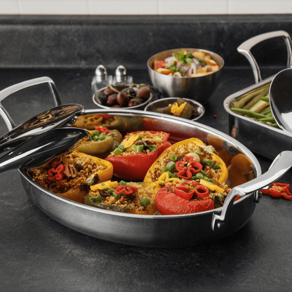 Browne Foodservice Thermally Roast Pan Oval Stainless Steel 2.6 Qt 2.45 L - 12x10.4x2"/30.5x26.5x5cm (5724177) - iFoodservice Online