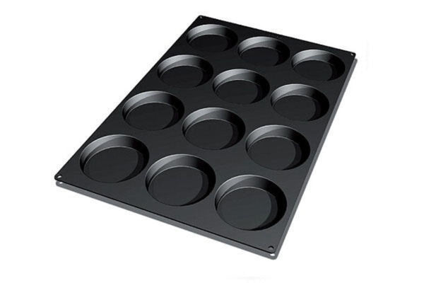 Louis Tellier Silikomart - Disco 4 3/4'' Diam X 3/4'' H 60 X40 Mold (SQ029) - iFoodservice Online