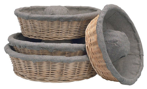 Matfer Bourgeat BANNETON LINEN LINED BASKET CROWN SHAPED 12 1/2" 118522 - iFoodservice Online