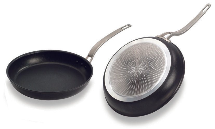 Matfer Bourgeat “Elite Pro” Special Aluminum Fry Pan With Induction Bottom 9 1/2" (668524) - iFoodservice Online