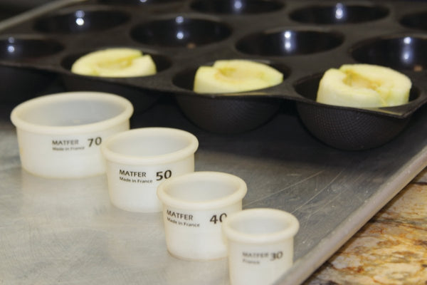 Matfer Bourgeat Exoglass® Round Pastry Cutter Plain 3 1/2" (150163) - iFoodservice Online