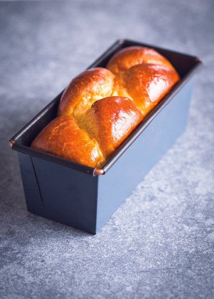 Matfer Bourgeat Exopan Steel Bread Mold/Loaf Pan, Nonstick, 12"x3 1/6" (331076) - iFoodservice Online