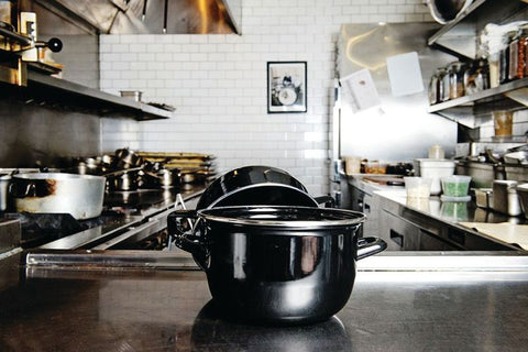 Matfer Bourgeat Mussel Pot With Lid for Empty Shells 7" (070974) - iFoodservice Online