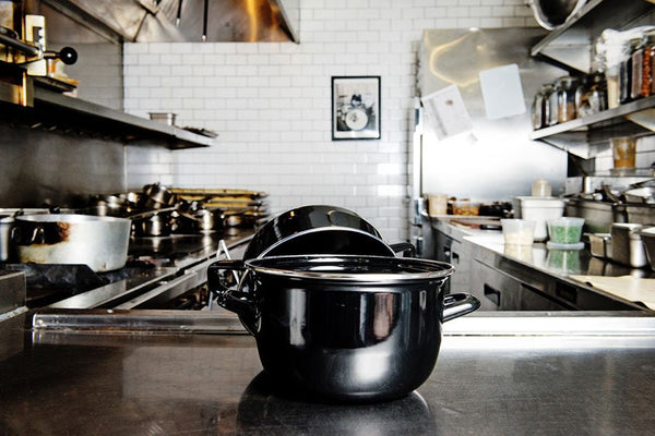 Matfer Bourgeat Mussel Pot With Lid for Empty Shells 7 3/4" (070973) - iFoodservice Online