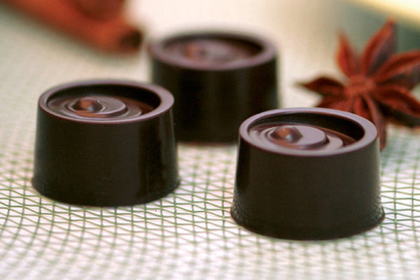 Silikomart SCG04 Vertigo - Silicone Mould Ø28 H 20 Mm - iFoodservice Online